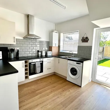 Orchid S&n House 2 بيت للعطل